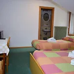 Alpino Hotel