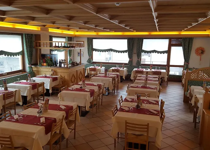 Hotel Alpino Falcade