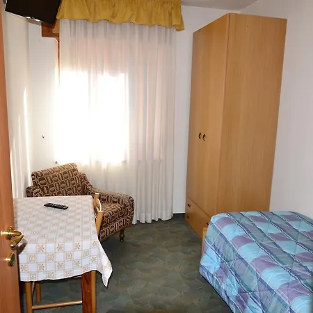 Hotel Alpino 2*