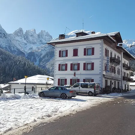 Alpino Hotel Falcade