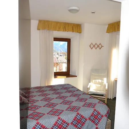 Alpino Hotel 2*