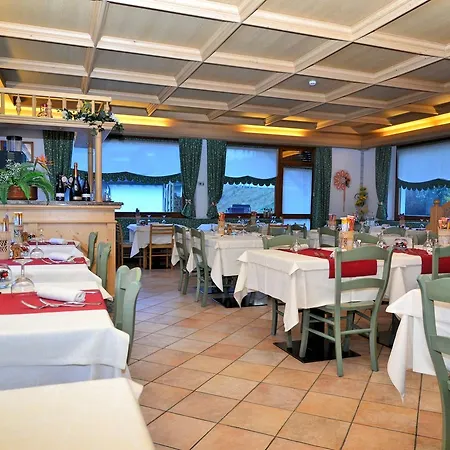 Hotel Alpino Falcade