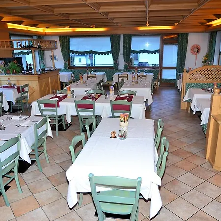 Hotel Alpino 2*