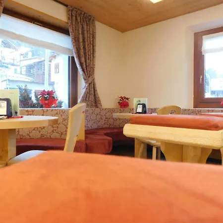 Alpino Hotel Falcade